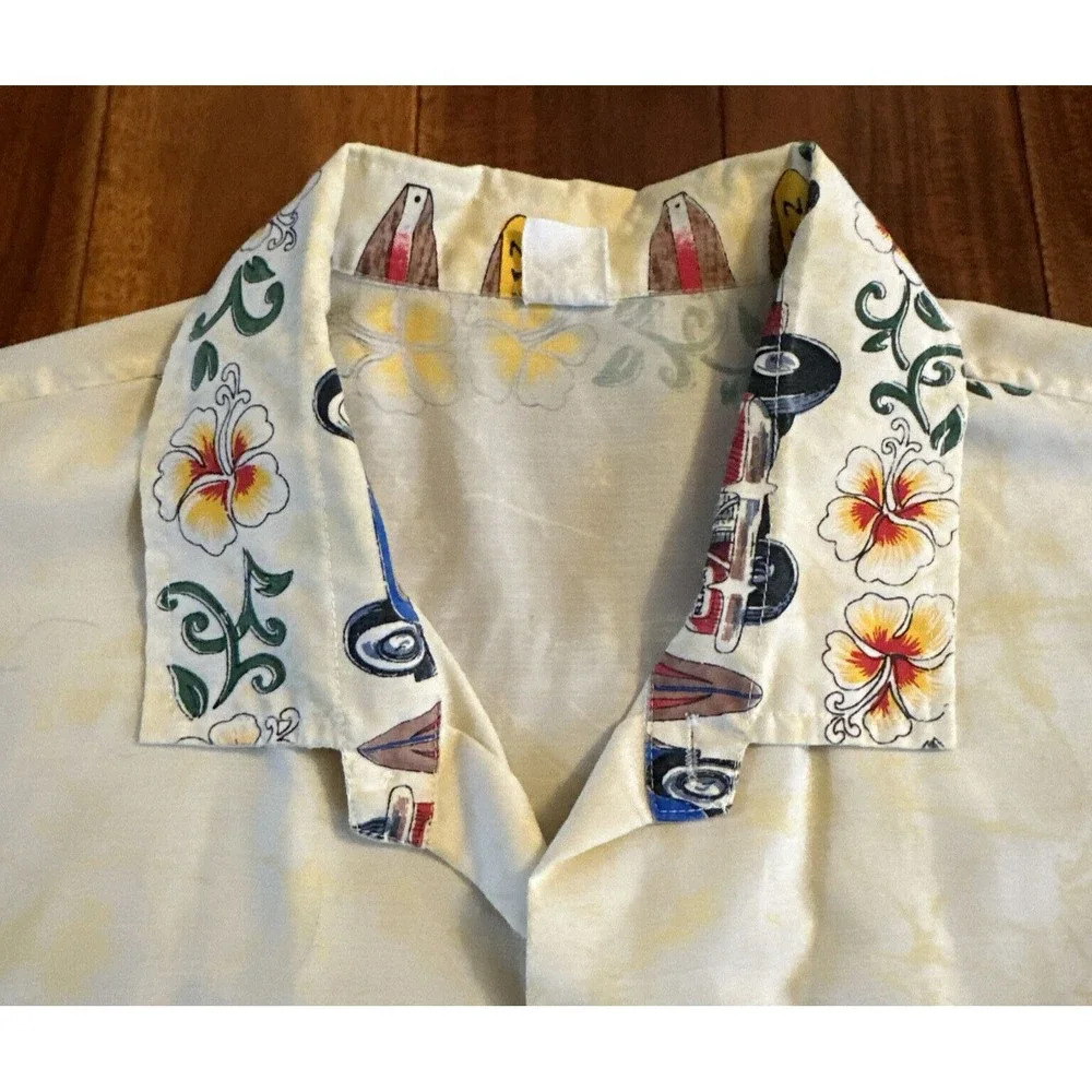 Men’s Hawaiian Shirt Caribbean Surfboards Cars  Floral Flowers L / XL Button Up - Picture 6 of 13